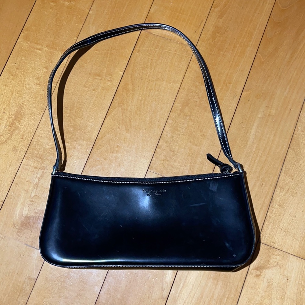 ❤️✨KATE SPADE BLACK CUTE HAND BAG✨❤️